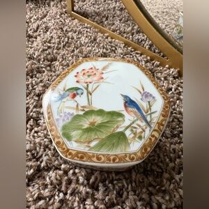Vintage Japanese Hexagonal Trinket Jewelry Box Jar Birds Porcelain Lidded Ginger